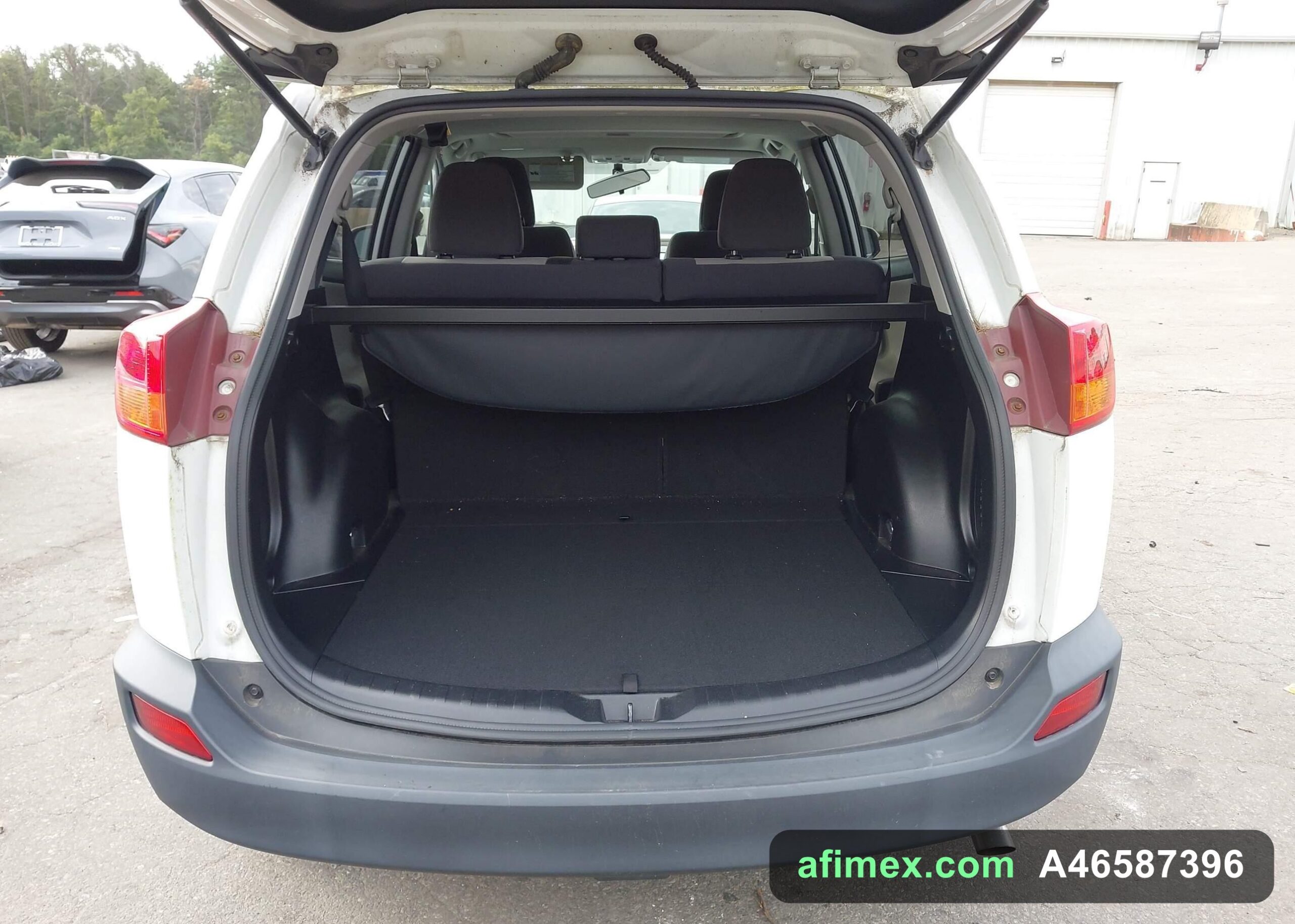 2015 Toyota RAV4 for sale in Mauritania - Ref A46587396, photo 18