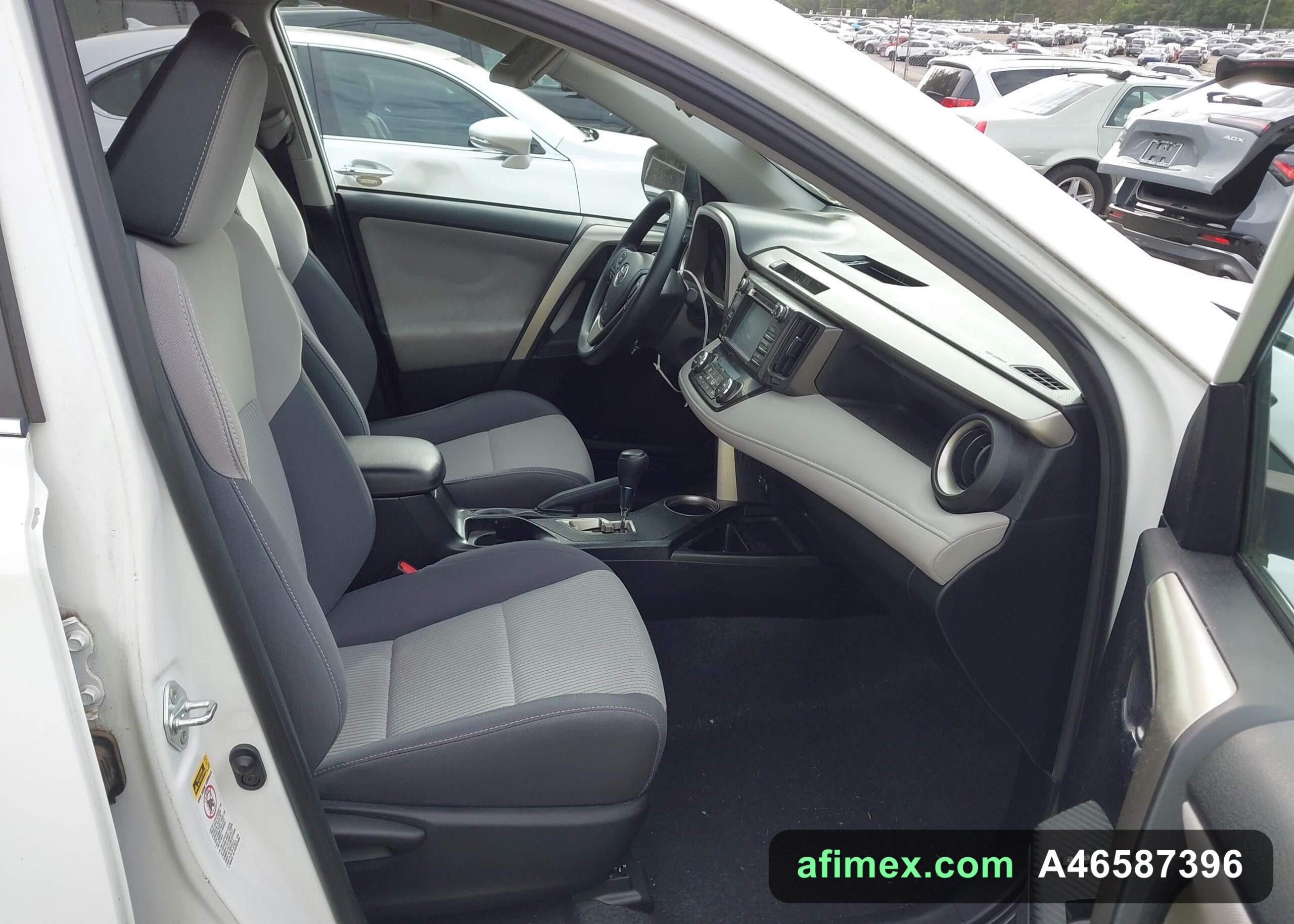 2015 Toyota RAV4 for sale in Mauritania - Ref A46587396, photo 5