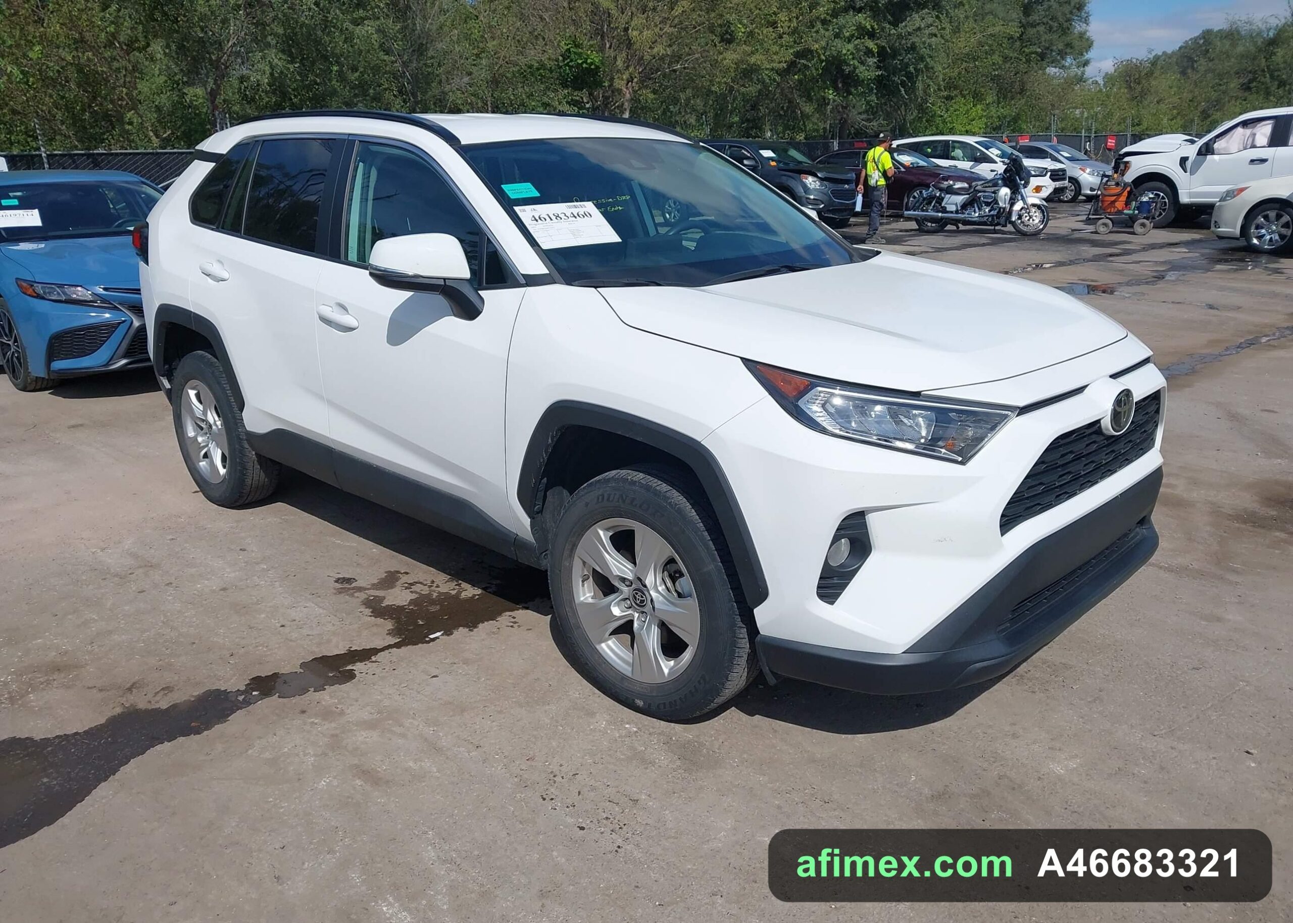 2021 Toyota RAV4 for sale, ships from the USA to Mauritania