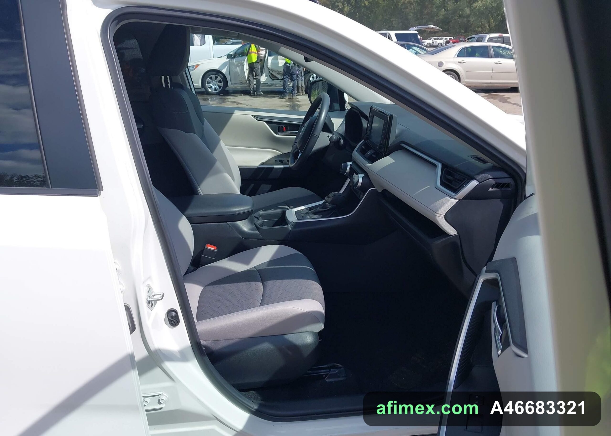 2021 Toyota RAV4 for sale in Mauritania - Ref A46683321, photo 5