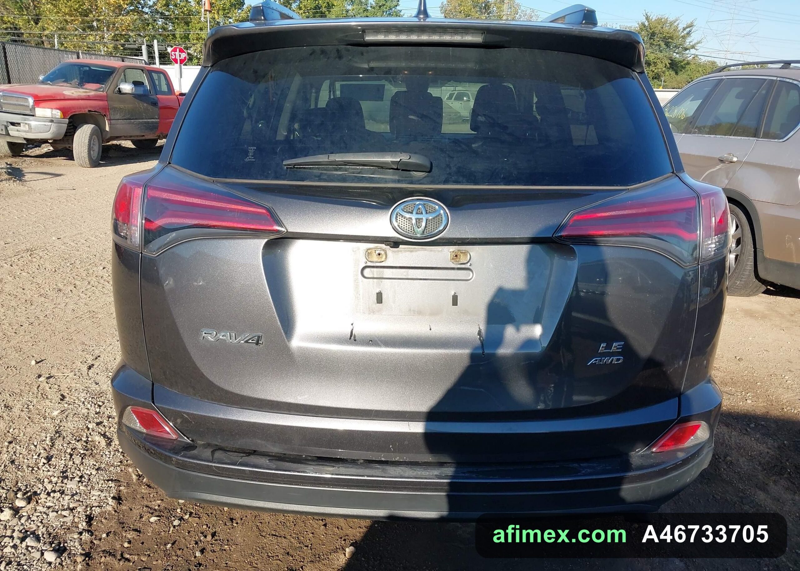 2017 Toyota RAV4 for sale in Mauritania - Ref A46733705, photo 16