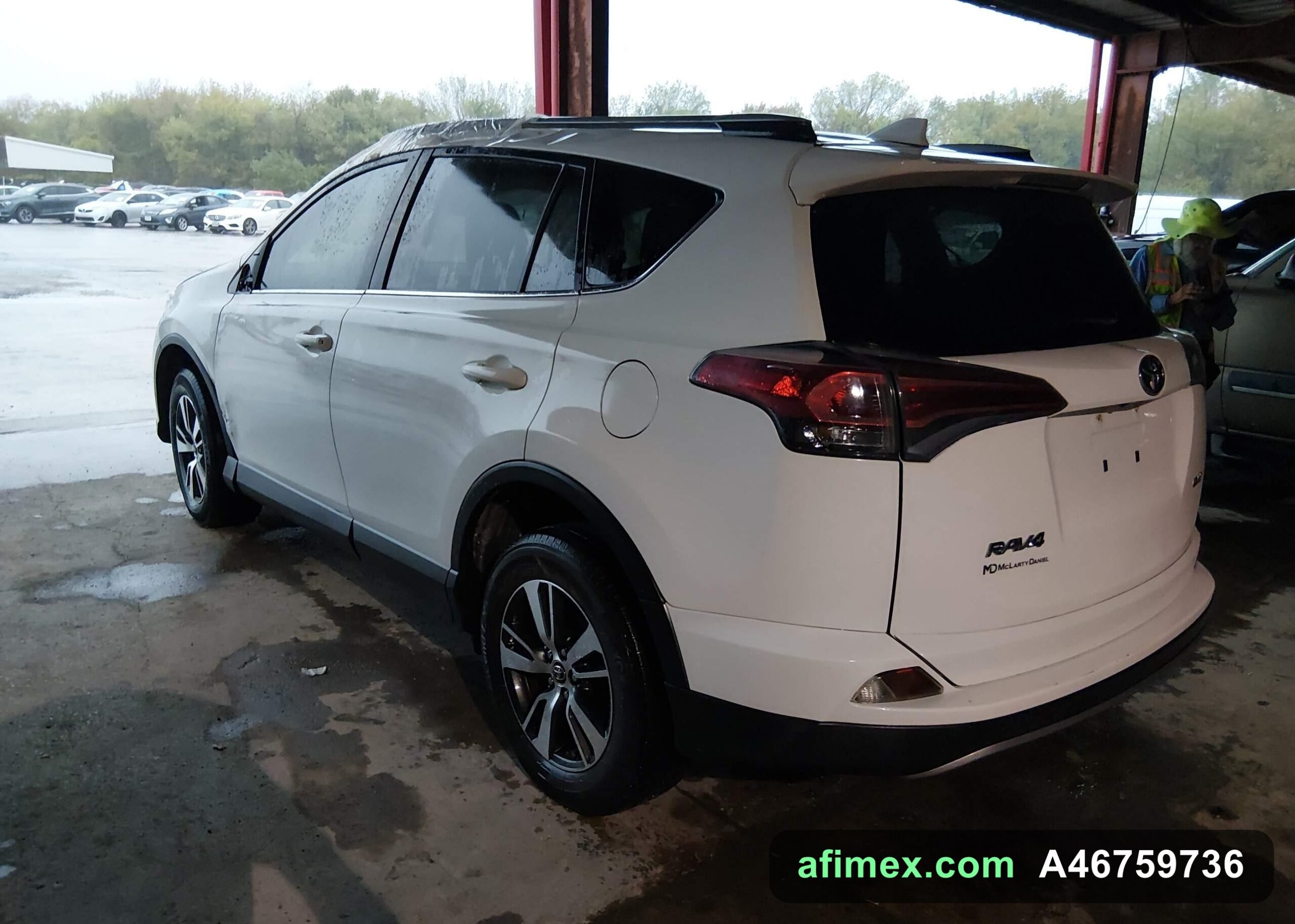 2017 Toyota RAV4 for sale in Mauritania - Ref A46759736, photo 3