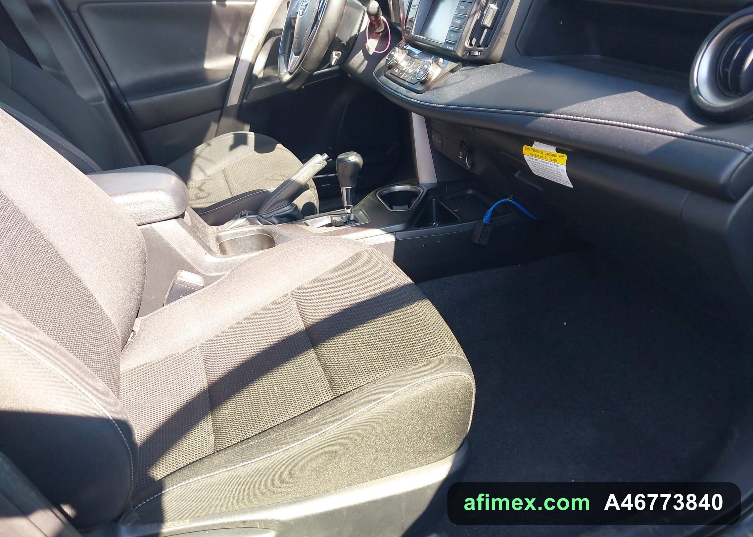 2018 Toyota RAV4 for sale in Mauritania - Ref A46773840, photo 5