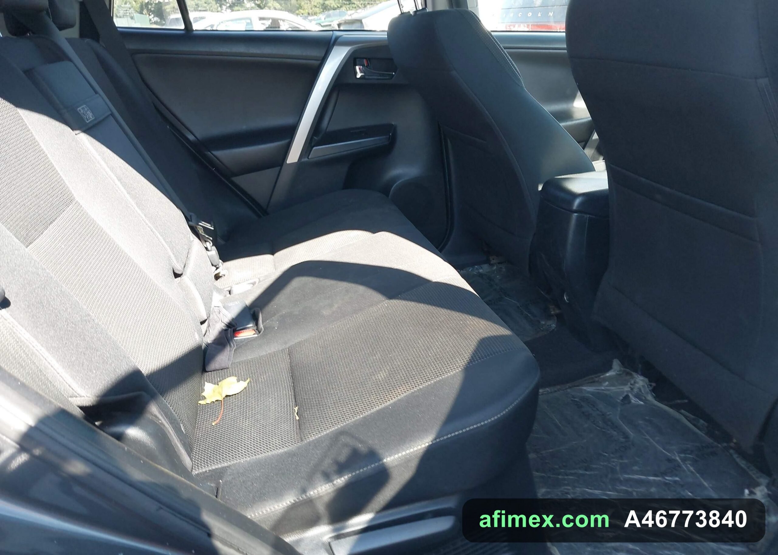 2018 Toyota RAV4 for sale in Mauritania - Ref A46773840, photo 8