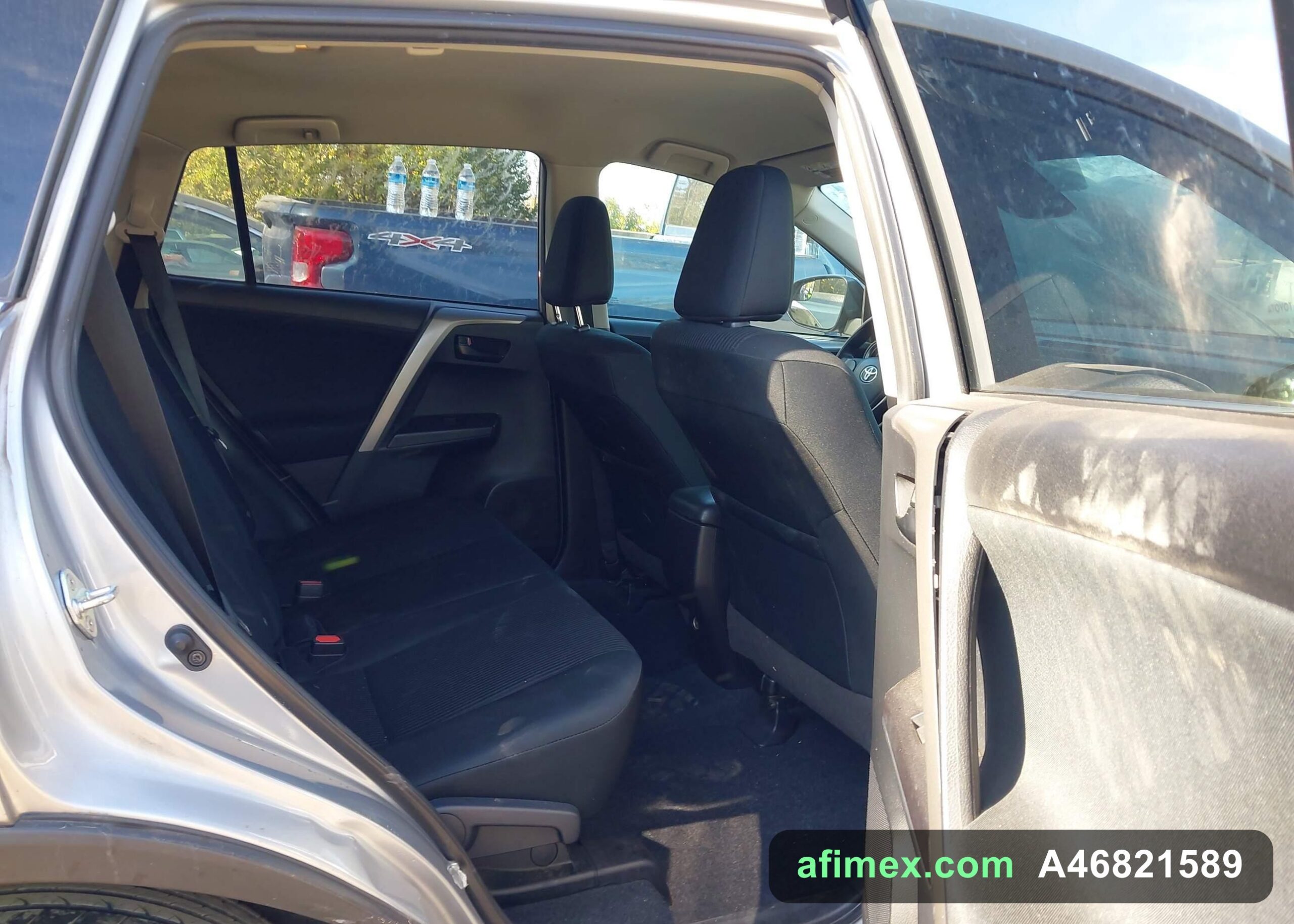 2018 Toyota RAV4 for sale in Mauritania - Ref A46821589, photo 8