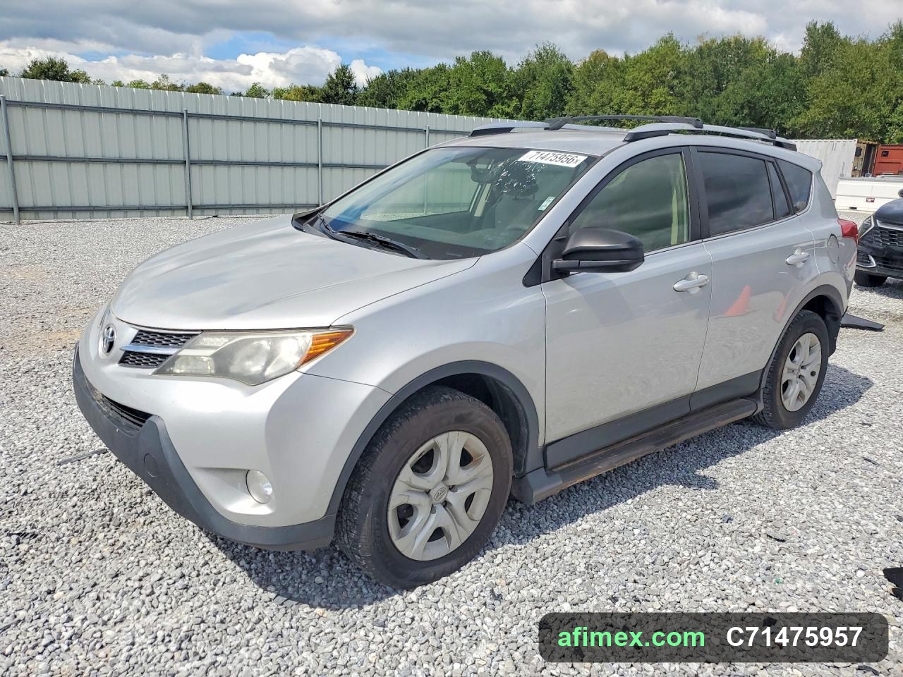 2015 Toyota RAV4 for sale, ships from the USA to Mauritania