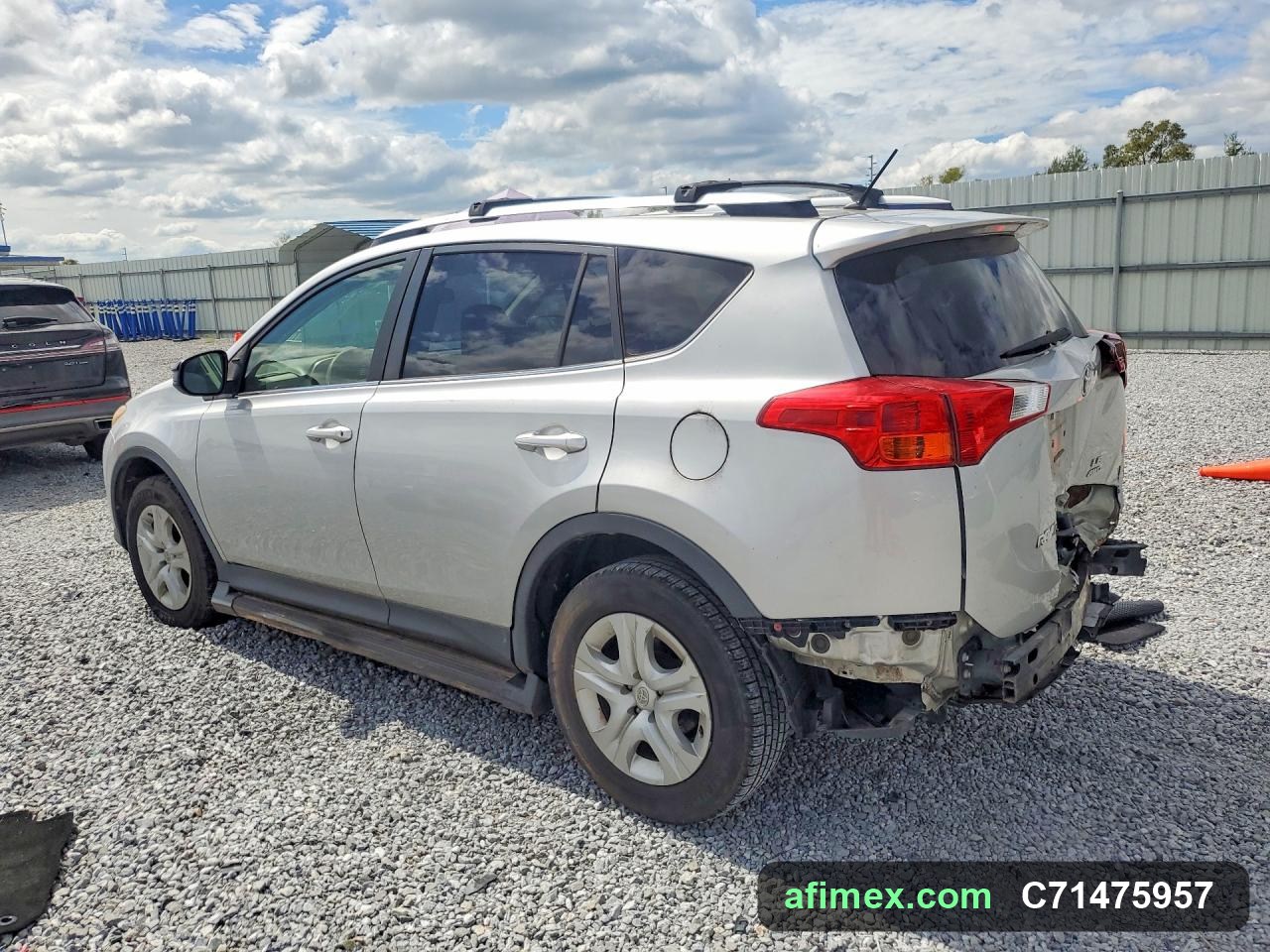 2015 Toyota RAV4 for sale in Mauritania - Ref C71475957, photo 2