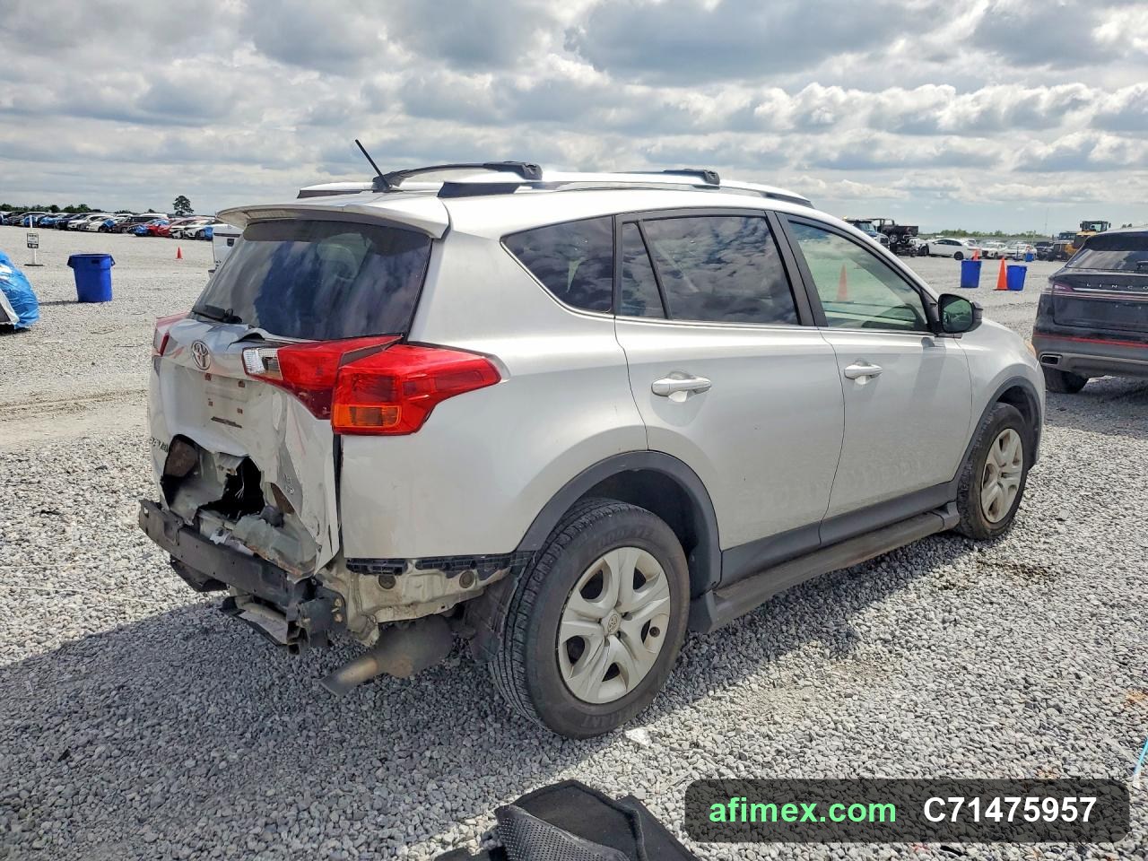 2015 Toyota RAV4 for sale in Mauritania - Ref C71475957, photo 3