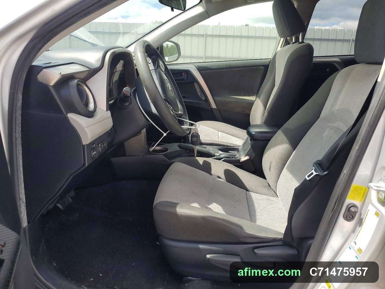2015 Toyota RAV4 for sale in Mauritania - Ref C71475957, photo 7