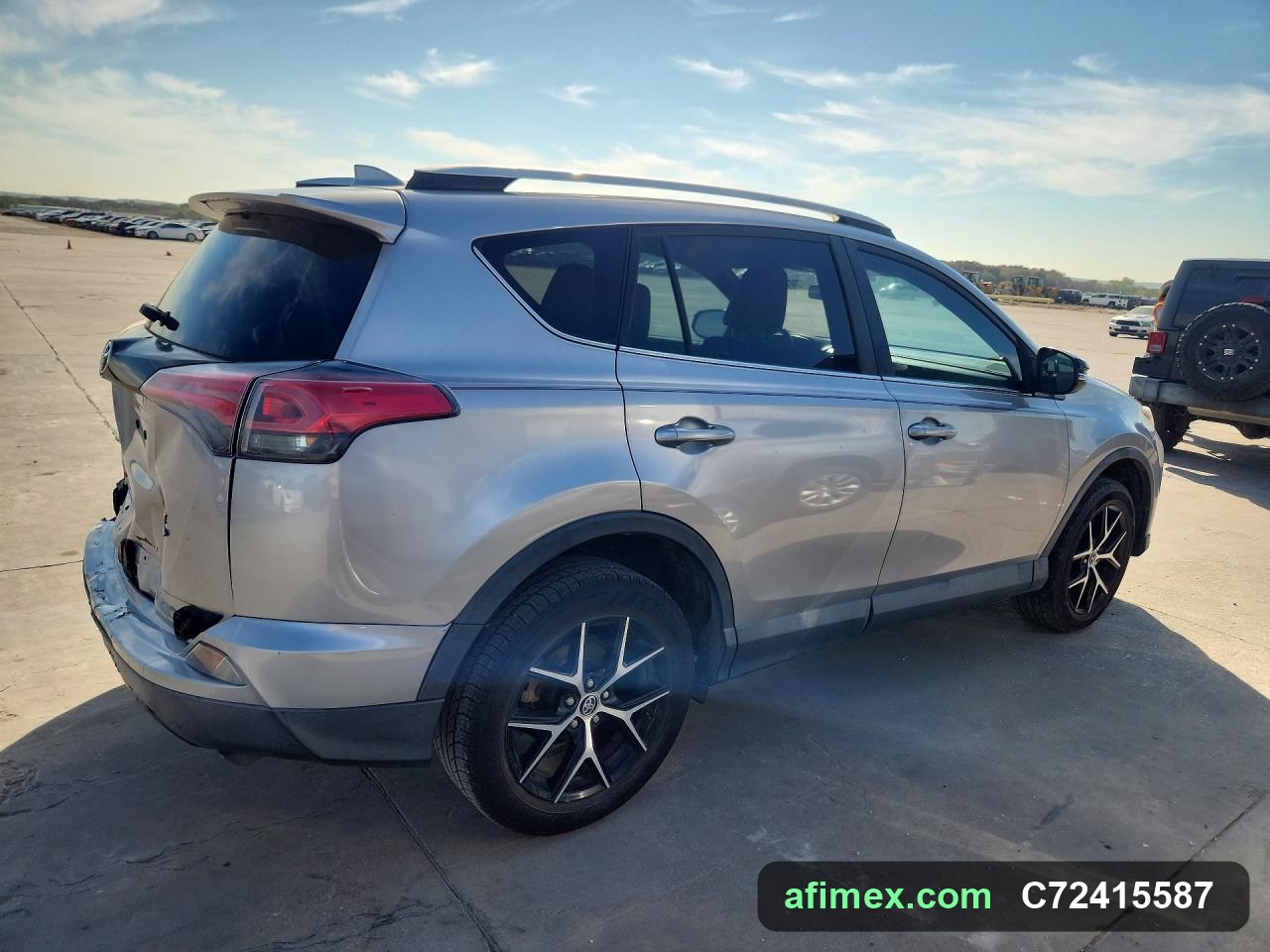 2016 Toyota RAV4 for sale in Mauritania - Ref C72415587, photo 3