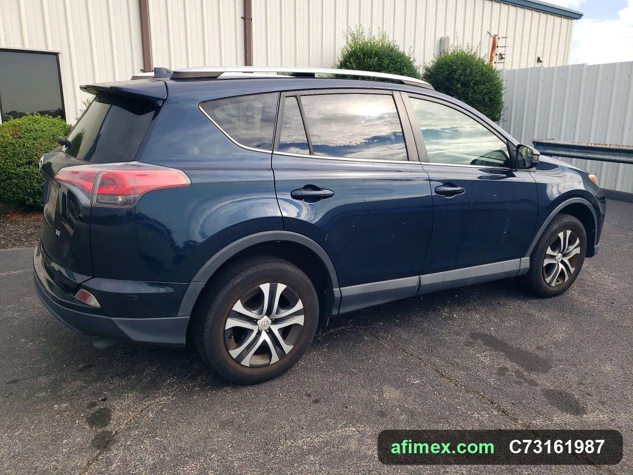 2017 Toyota RAV4 for sale in Mauritania - Ref C73161987, photo 3
