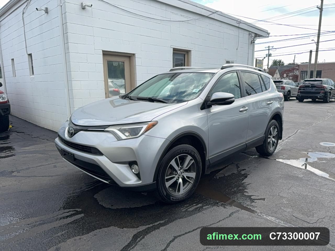 2017 Toyota RAV4 for sale in Mauritania - Ref C73300007, photo 2
